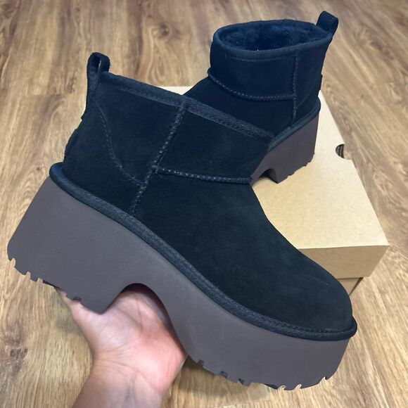 UGG black suede wool platform heeled ankle boots booties shoes women’s 8 new - Picture 2 of 7